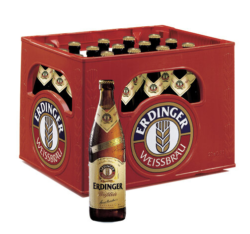 Erdinger Weissbier trüb mit feiner Hefe