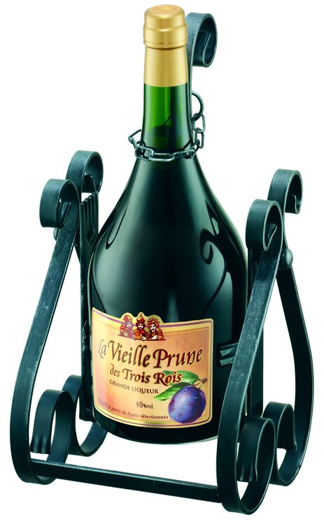 Vieille Prune Trois Rois mit Eisenkippgestell 1,5 l