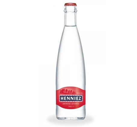 Henniez rot 50 cl mit Kohlensäure Flaschendepot -.30 (auf Anfrage)